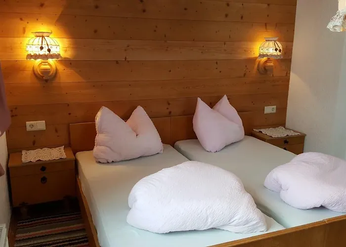 Bio-berghof Alloggio per agriturismo *